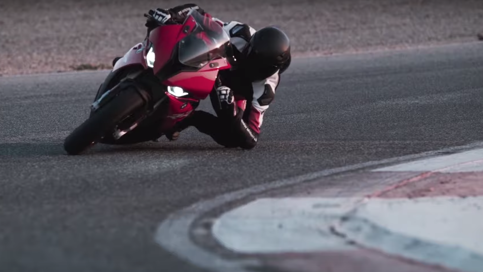 BMW S1000RR 2019